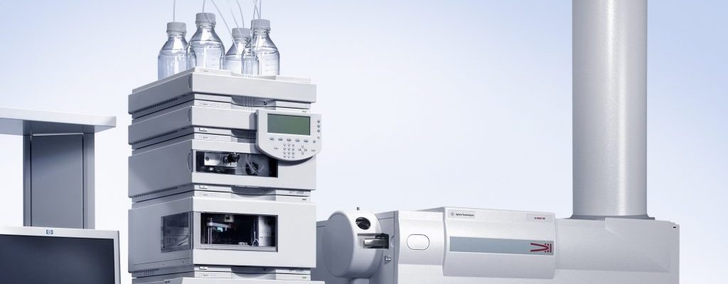四极杆飞行时间液相色谱质谱(QTOF-LCMS)完整系统图像